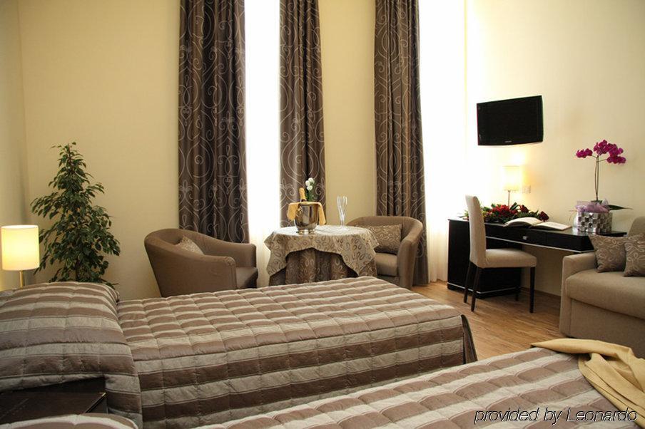 Hotel Villa Cinzia Villanova Mondovì المظهر الخارجي الصورة