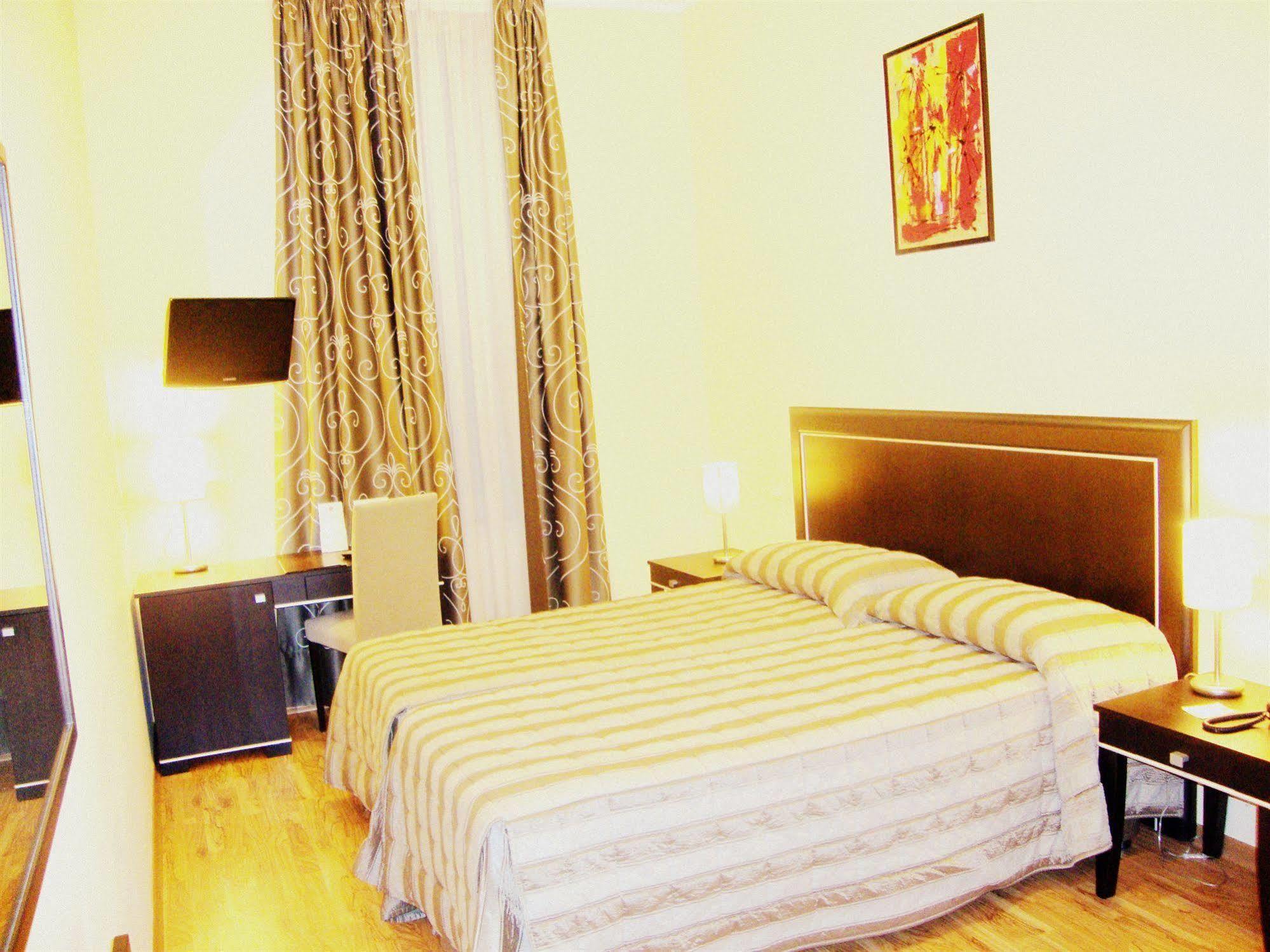 Hotel Villa Cinzia Villanova Mondovì المظهر الخارجي الصورة