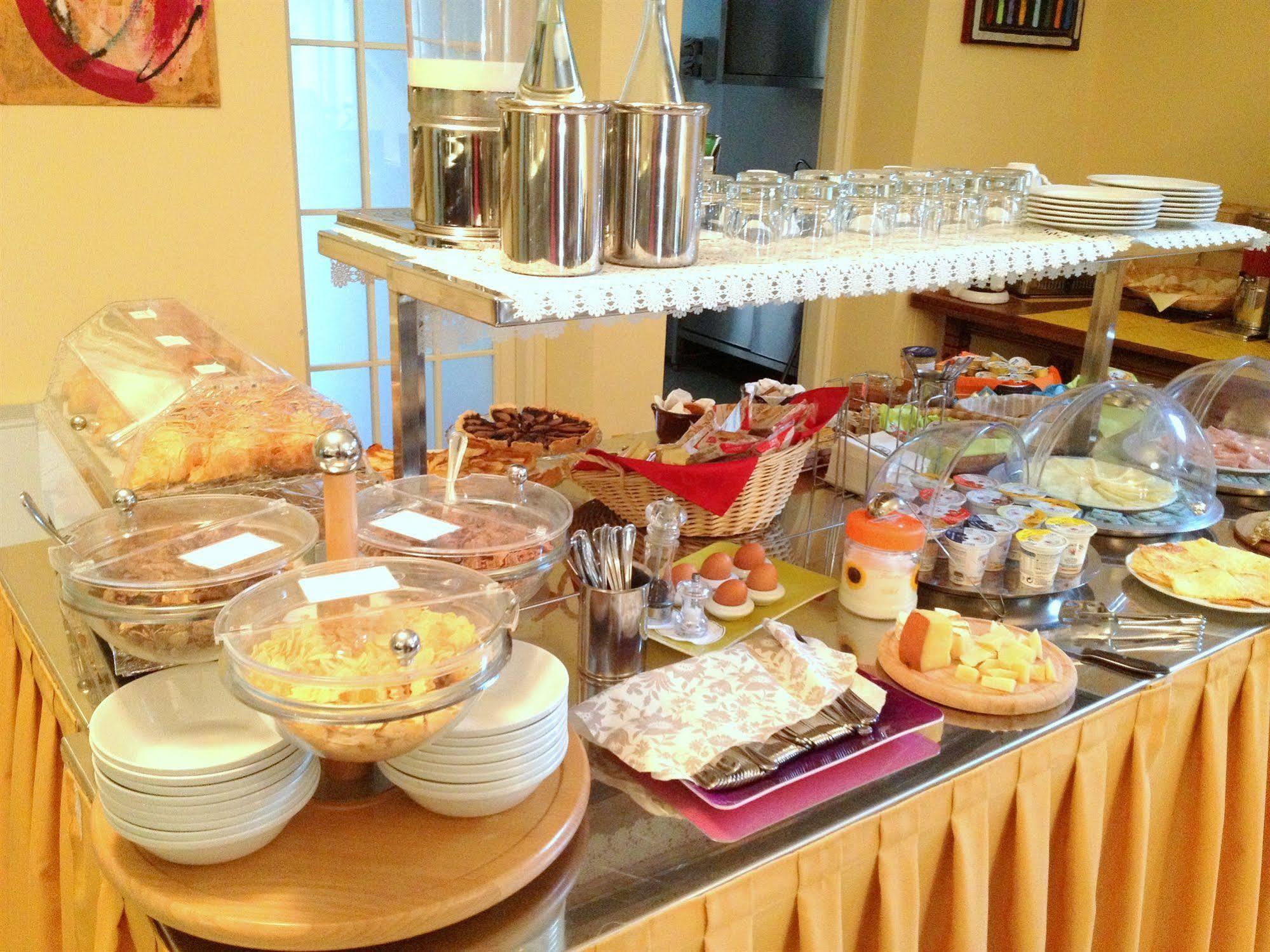 Hotel Villa Cinzia Villanova Mondovì المظهر الخارجي الصورة