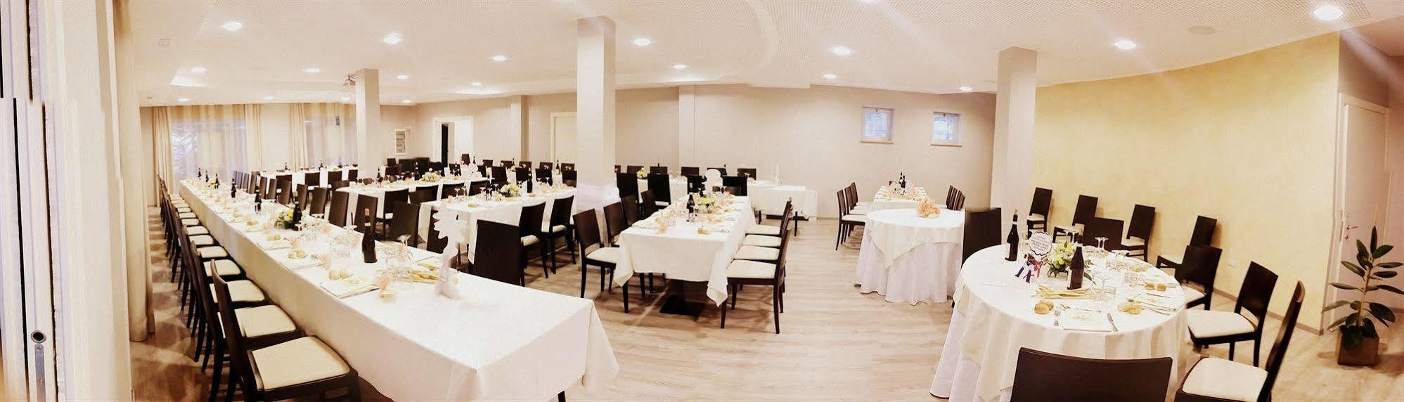 Hotel Villa Cinzia Villanova Mondovì المظهر الخارجي الصورة
