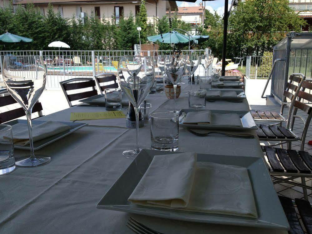 Hotel Villa Cinzia Villanova Mondovì المظهر الخارجي الصورة